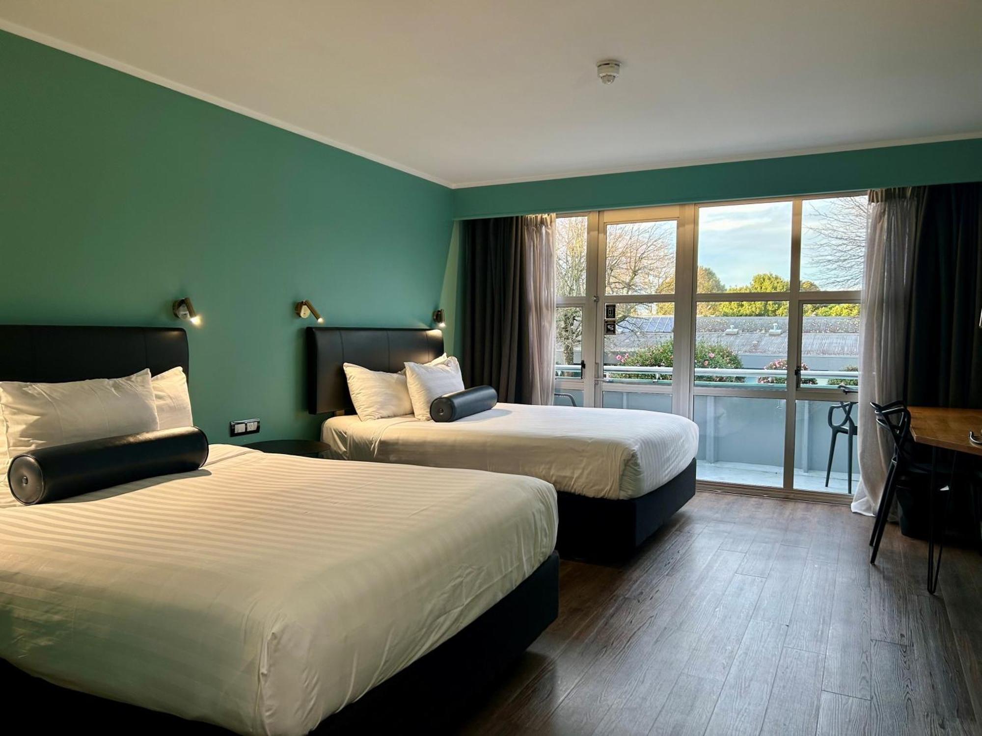 Naumi Auckland Airport Hotel Habitación foto
